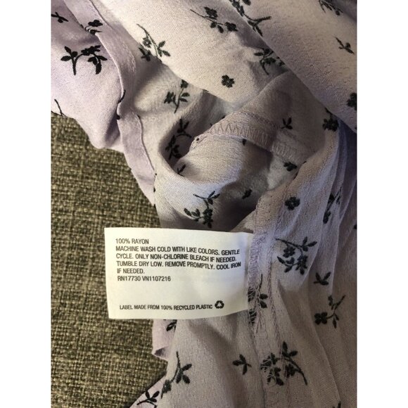 The Nines by Hatch Purple Lilac Floral Crepe Maternity Blouse Shirt Size Medium - Picture 5 of 5
